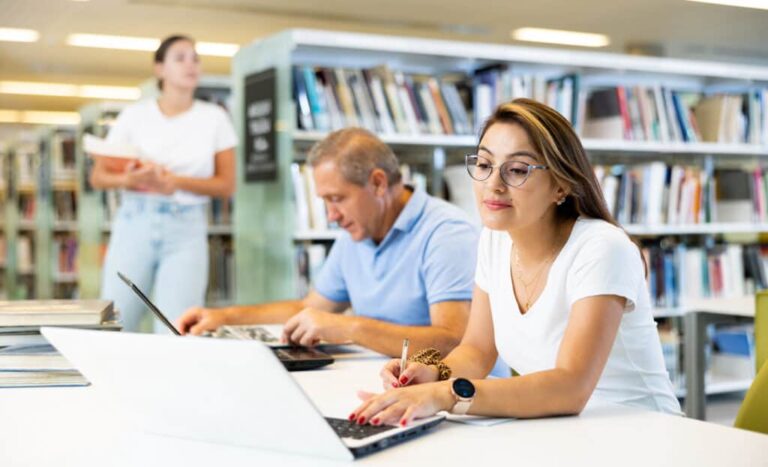 Accredited Online Universities